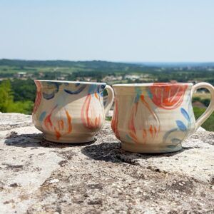 Tasse avec anse