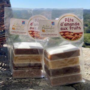 Pâtes d’amandes aux fruits